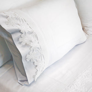 White Daisy Crochet Organic Cotton Bedding - Letters From Bosphorus