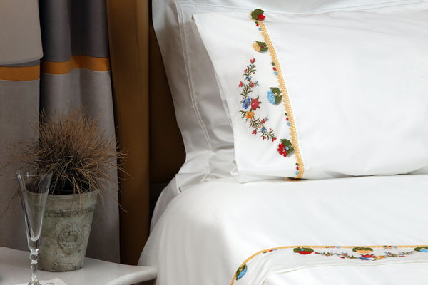 Red Daisy Needle Lace Organic Cotton Bedding Set - Letters From Bosphorus